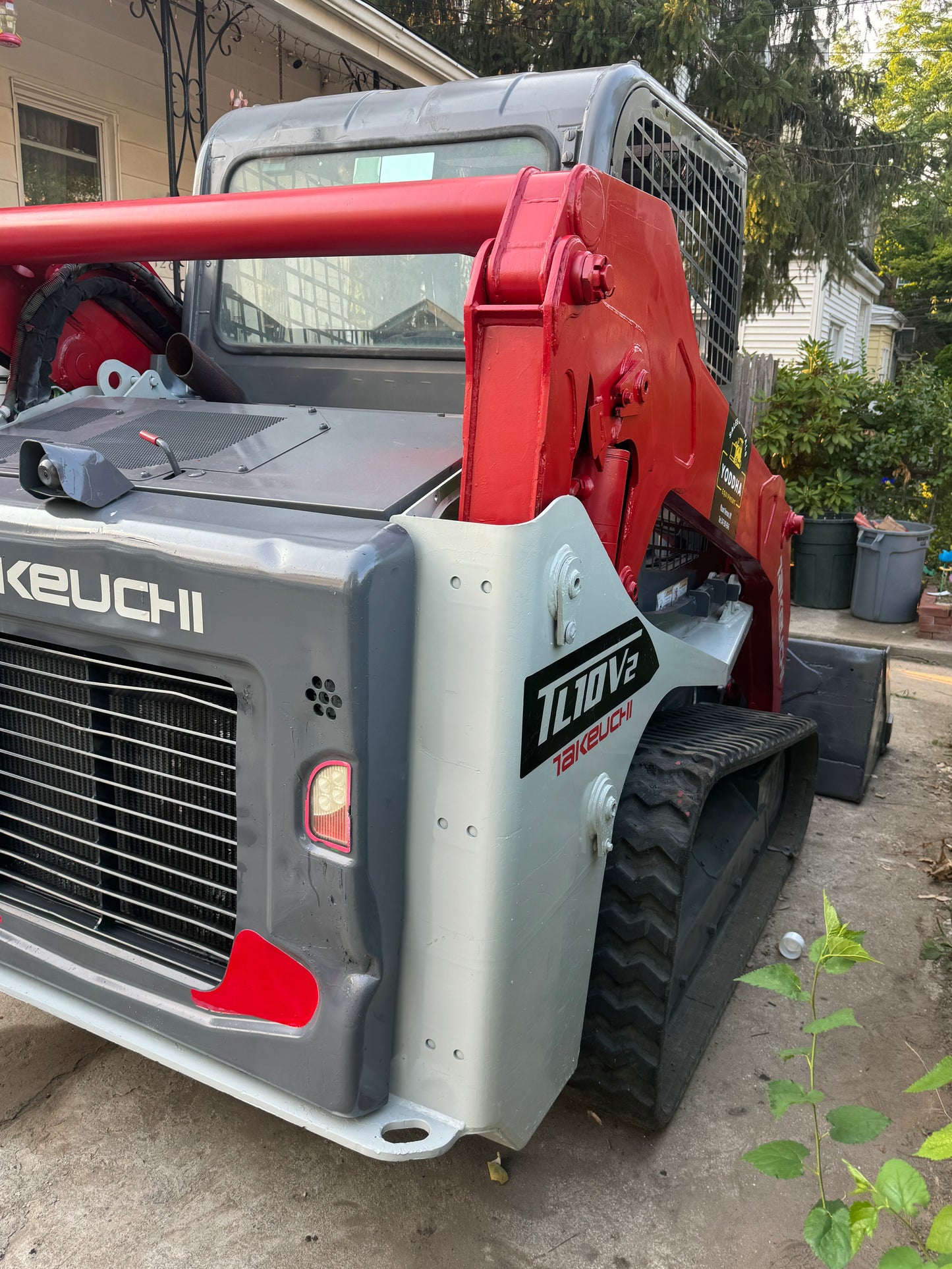 2017 Takeuchi TL10V-2