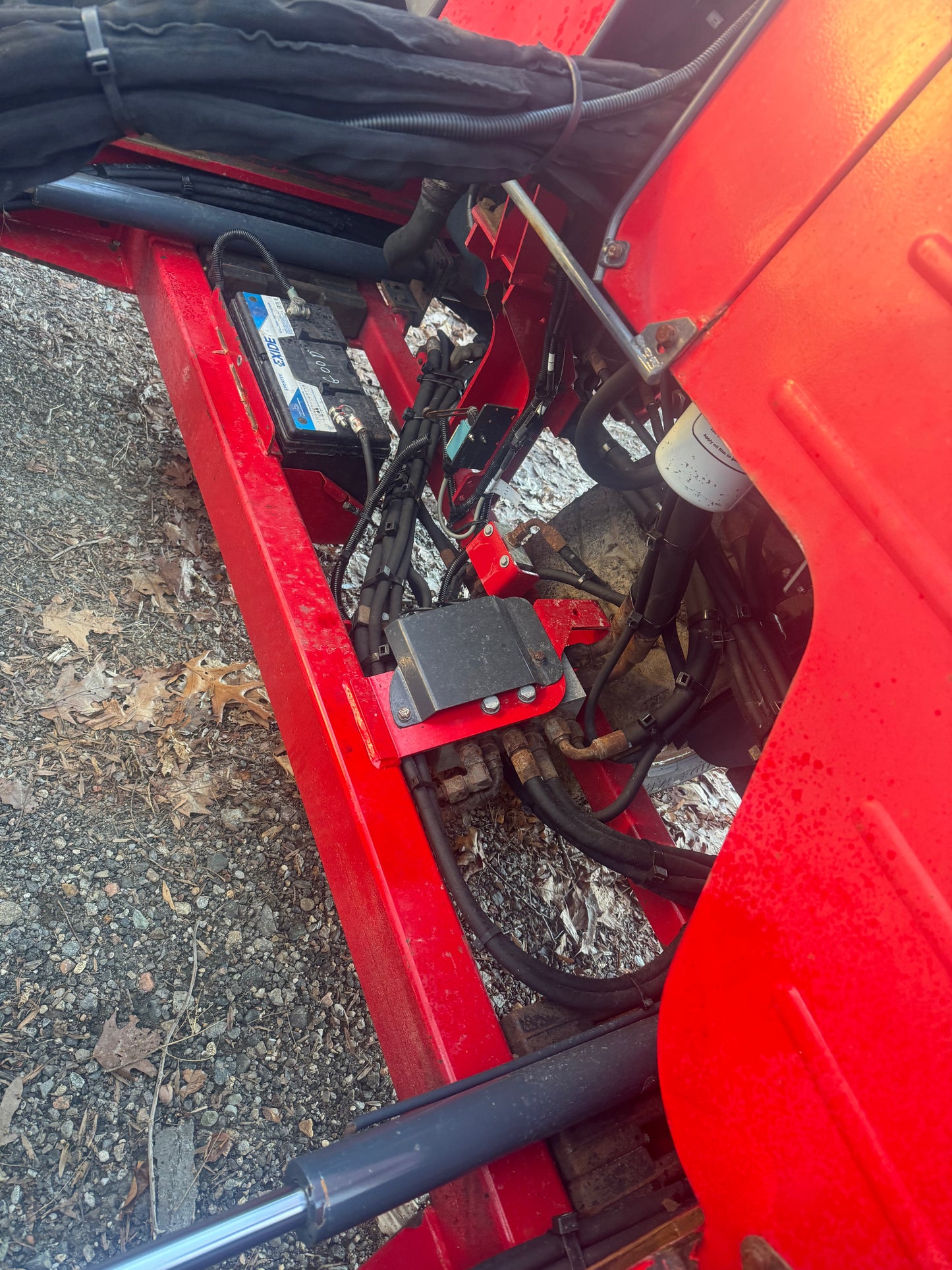 2012 Moffett M55.4P