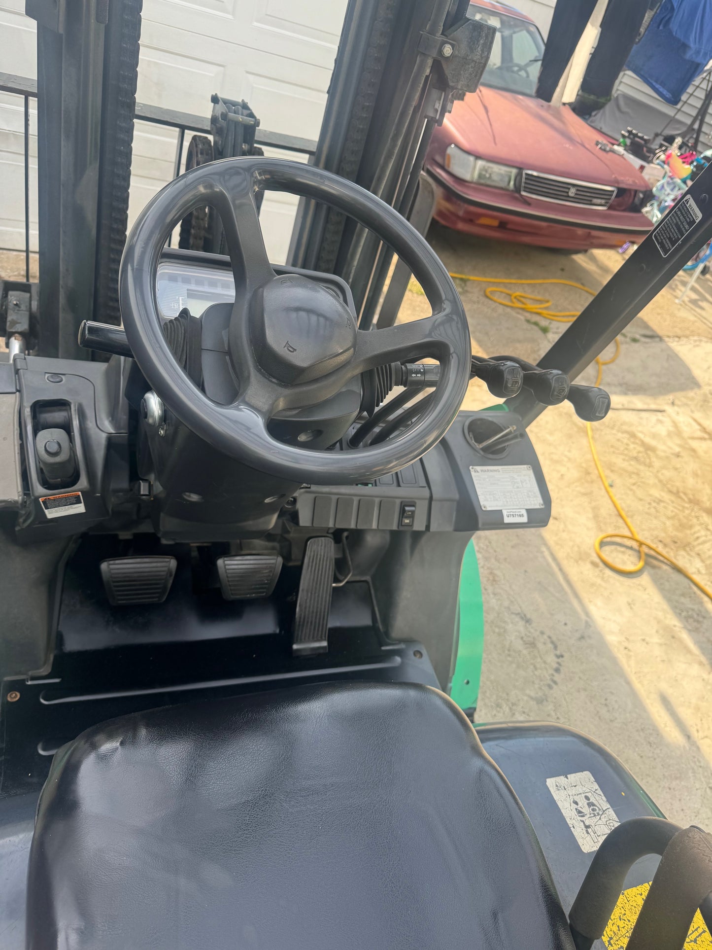 2013 Mitsubishi FG25N 3950 lb capacity forklift