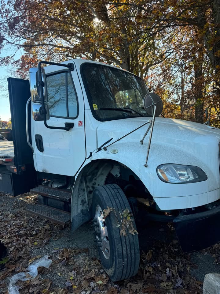 2017 Freightliner m2 106 6x4 (with piggy back attachement)